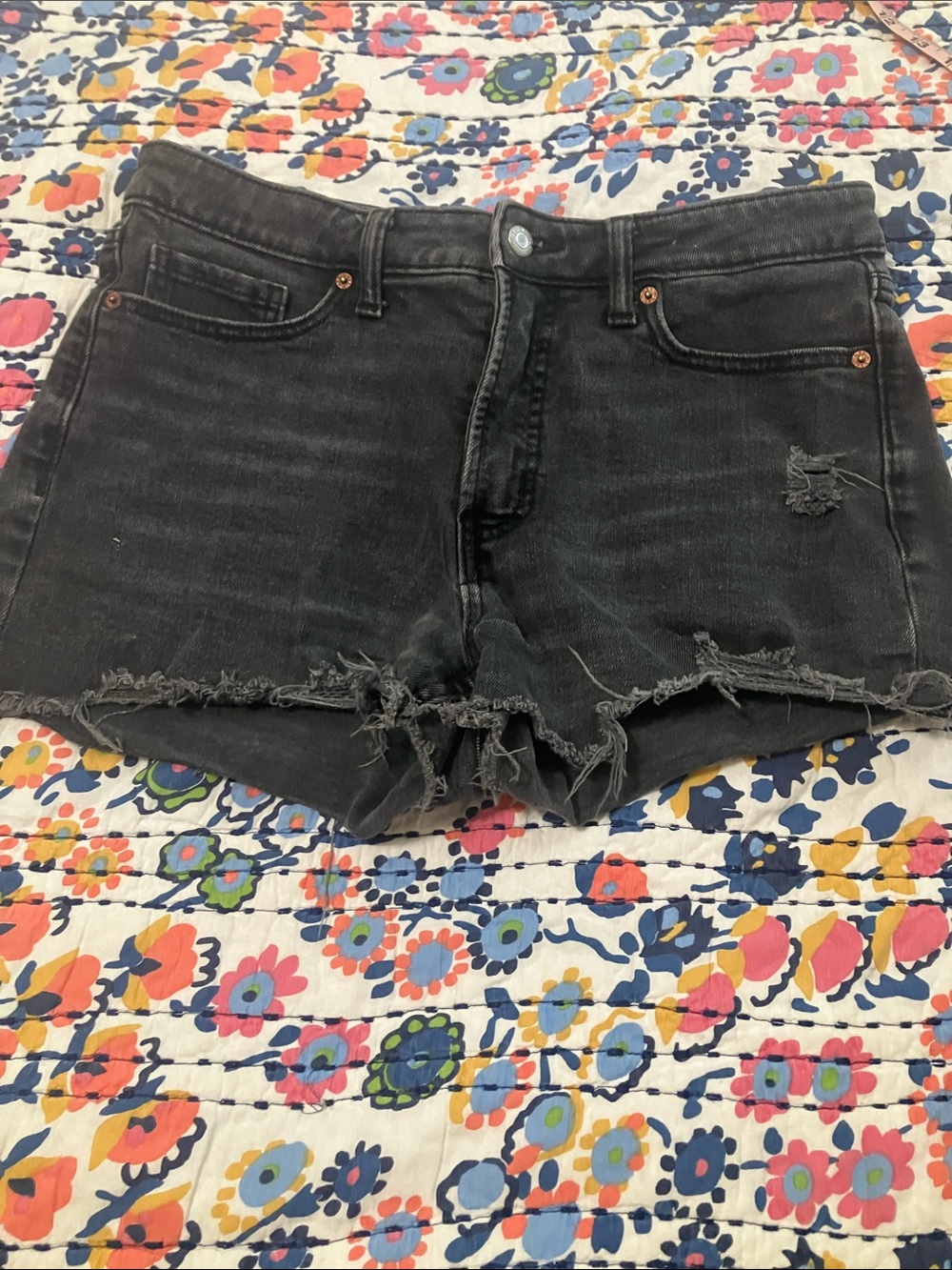 Old Navy Black Distressed Cutoff Jean Shorts